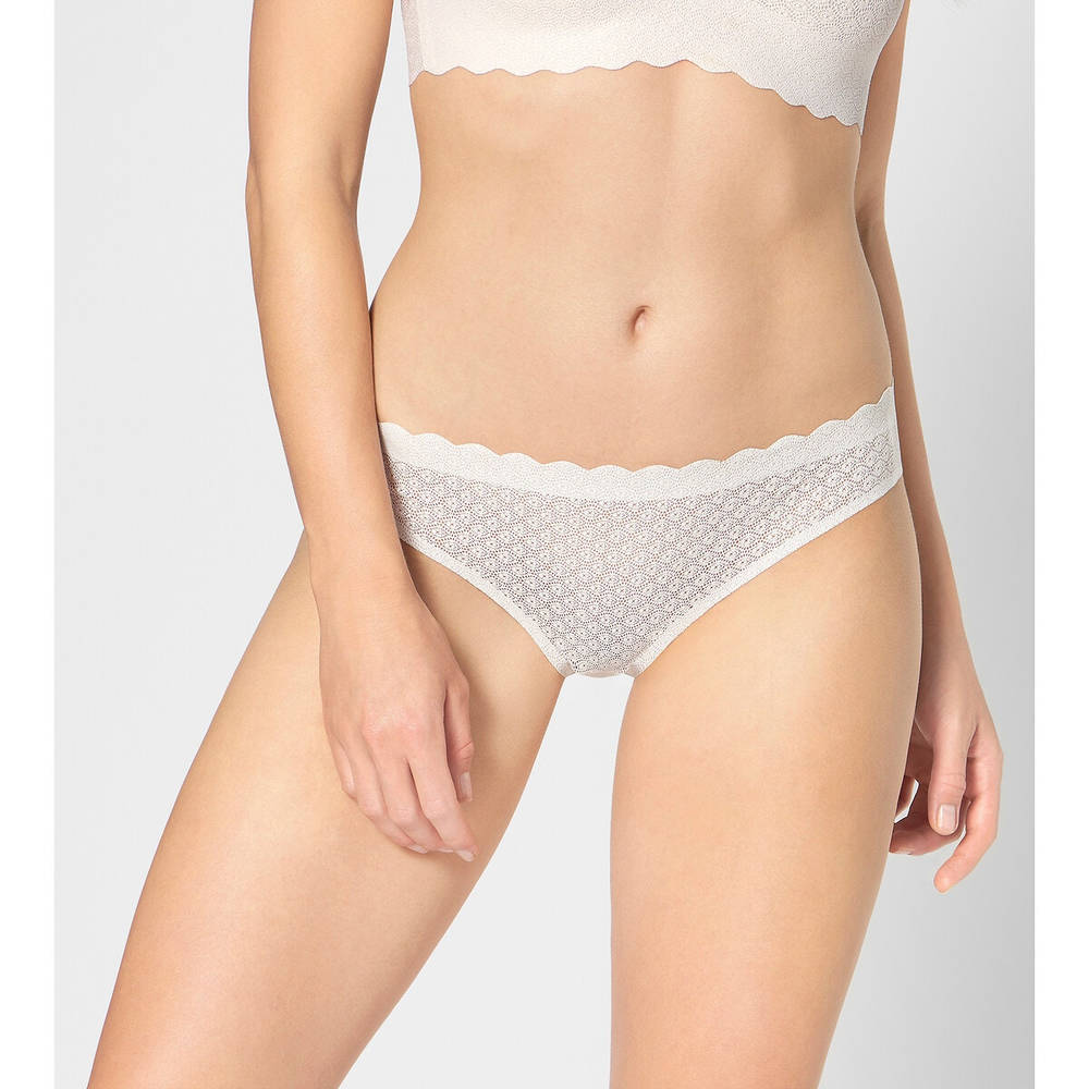Sloggi – Τάνγκα από δαντέλα, Zero Feel Lace 350175345 – 5408&0001