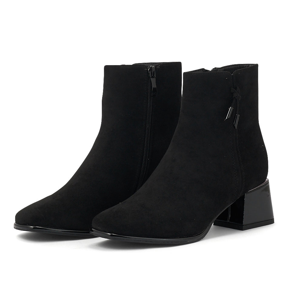 Betsy – Betsy 918011-07-02E – 00873
