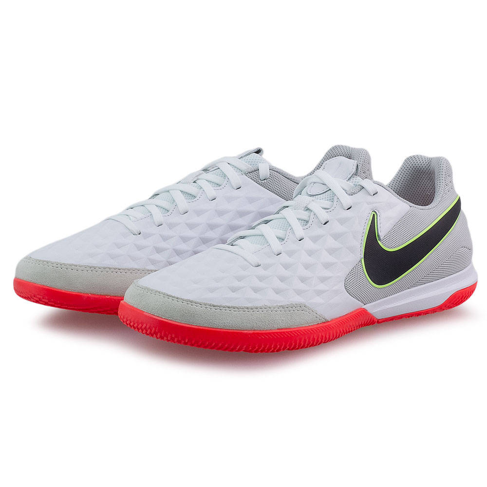 Nike – Nike Legend 8 Academy Ic AT6099-106 – 00901