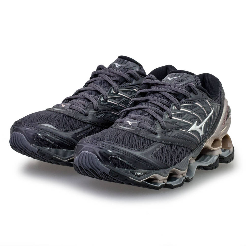 mizuno wave 8